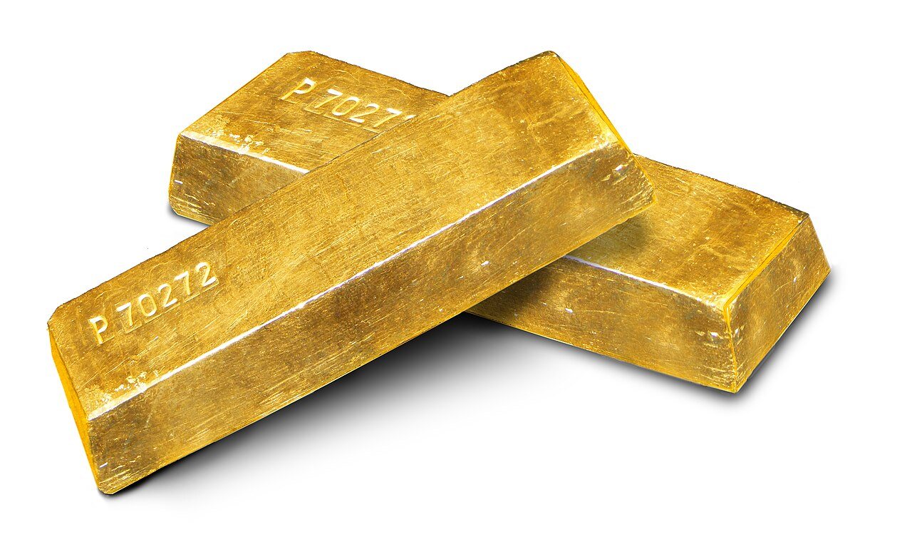 Bitcoin vs gold for Indian investors: which fits you?