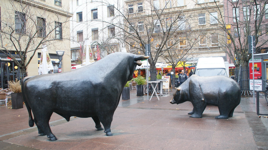 Bull vs Bear Market in Crypto: How to Spot Each Phase