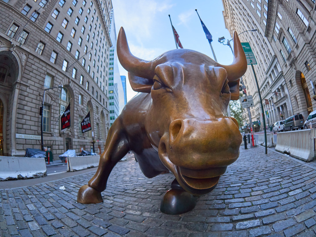 Crypto Trading vs Investing in India: Which Suits You?