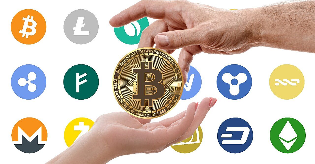 What are altcoins, and what is altcoin season?